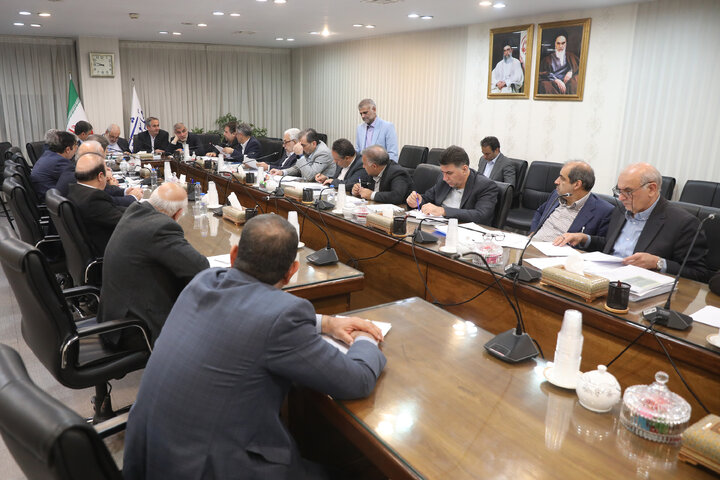 نشست مشترک مجمع نمایندگان اردبیل با وزیر نیرو