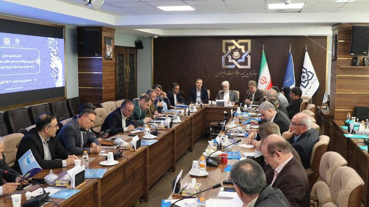 نشست اعضای کمیسیون بهداشت مجلس با مدیرعامل بیمه سلامت ایران