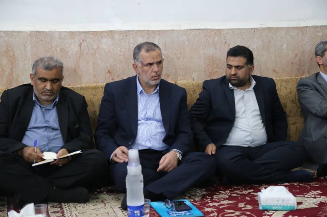 مشکلات فاضلاب و آب روستاهای کارون در مسیر حل شدن قرار گرفت/ اعتماد مردم اهواز نباید قربانی منافع پشت‌پرده شورای شهر شود / پیگیری میدانی پروژه‌های کارون و عین‌دو در دستور کار است