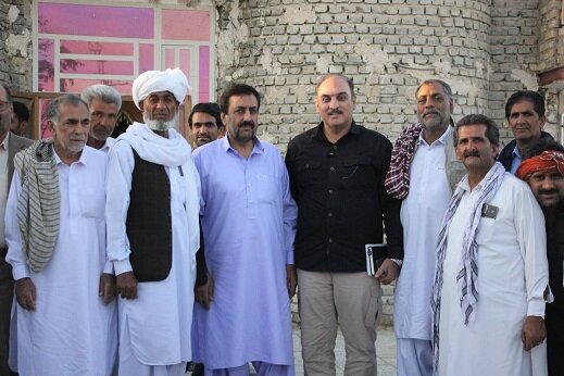 دیدار نماینده سیستان با اهالی و معتمدین روستای چنگیز شیرزایی/تخصیص اعتبار برای آسفالت معابر محله سرحدی ها