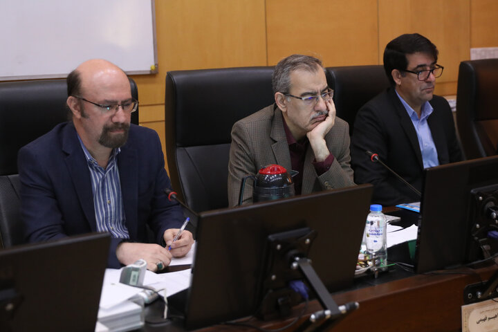 نشست 5 آبان 1404 فراکسیون دانشگاهیان،آموزش عالی و آینده پژوهی با حضور معاونین وزارت بهداشت و علوم