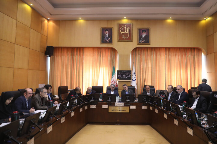 نشست 5 آبان 1404 فراکسیون دانشگاهیان،آموزش عالی و آینده پژوهی با حضور معاونین وزارت بهداشت و علوم