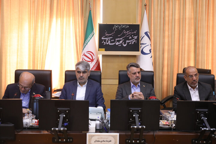 نشست 5 آبان 1404 فراکسیون دانشگاهیان،آموزش عالی و آینده پژوهی با حضور معاونین وزارت بهداشت و علوم