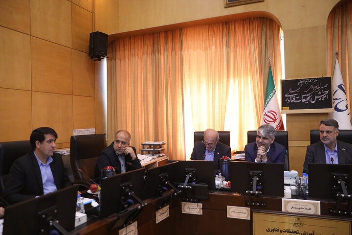 نشست 5 آبان 1404 فراکسیون دانشگاهیان،آموزش عالی و آینده پژوهی با حضور معاونین وزارت بهداشت و علوم
