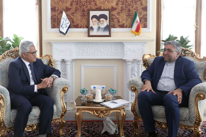 دیدار سفیر جدید اندونزی با دستیار ویژه رئیس مجلس رد امور بین الملل