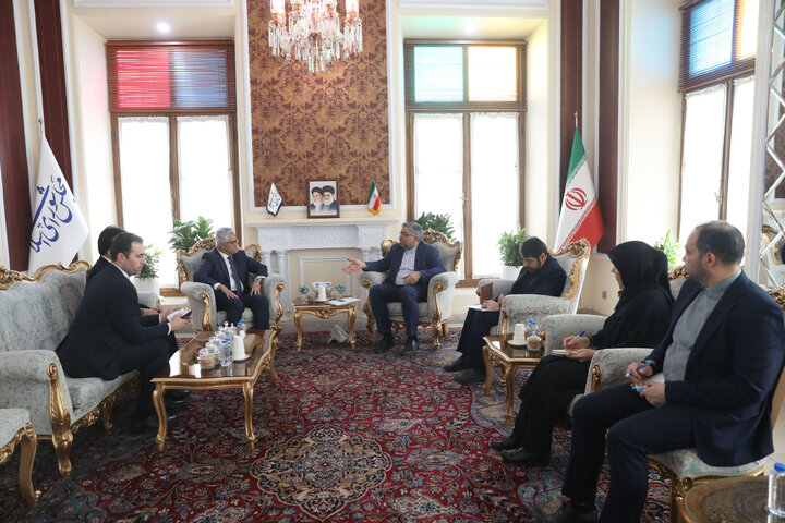 دیدار سفیر جدید اندونزی با دستیار ویژه رئیس مجلس رد امور بین الملل