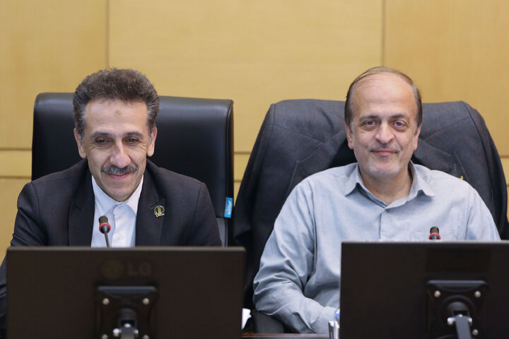 نشست کارگروه ارتباط دانشگاه با جامعه و صنعت کمیسیون کشاورزی با حضور شرکت های دانش بنیان