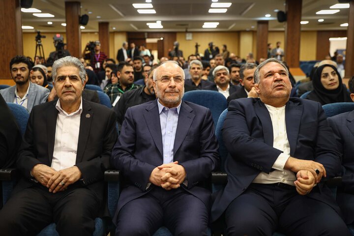 همايش سرمايهگذاري در صنعت نفت، گاز و پتروشيمی با حضور دکتر قالیباف
