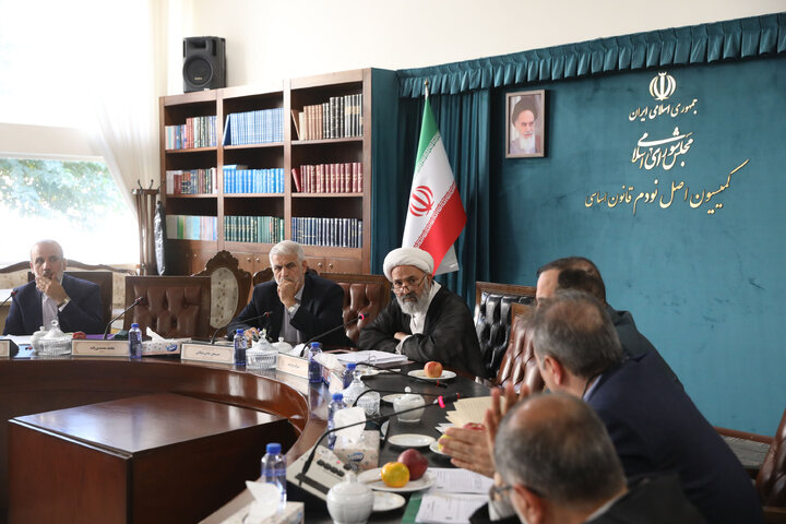 نشست ۵ آبان ۱۴۰۴ کمیسیون اصل ۹۰ با حضور مسولان سازمان انتقال خون ایران