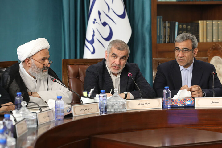 نشست فراکسیون شعائر اسلامی،قرآن و زیارت