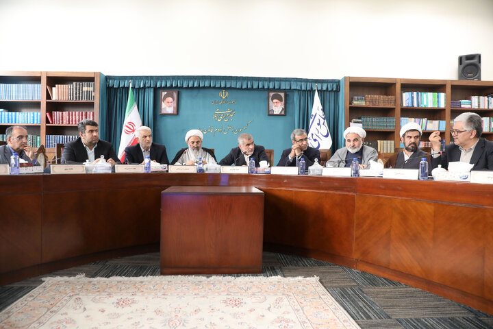 نشست فراکسیون شعائر اسلامی،قرآن و زیارت