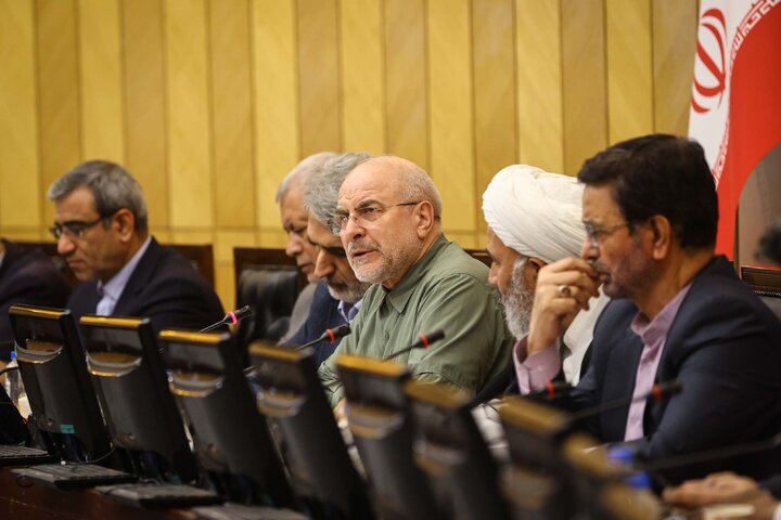 نشست مجمع نمایندگان استان های شرق کشور با حضور دکتر قالیباف