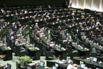 یک فوریت لایحه «جنایات بین‌المللی» تصویب شد