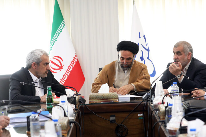 نشست نمایندگان شمال غرب با کشور با وزیر اقتصادو دارایی