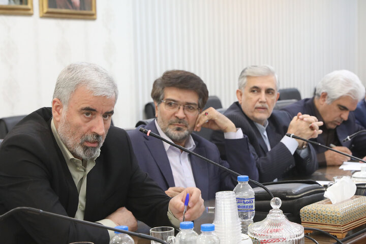 نشست نمایندگان شمال غرب با کشور با وزیر اقتصادو دارایی