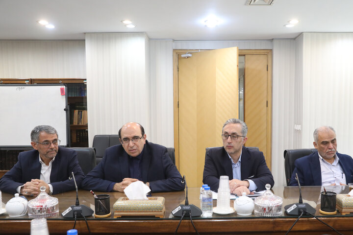 نشست نمایندگان شمال غرب با کشور با وزیر اقتصادو دارایی