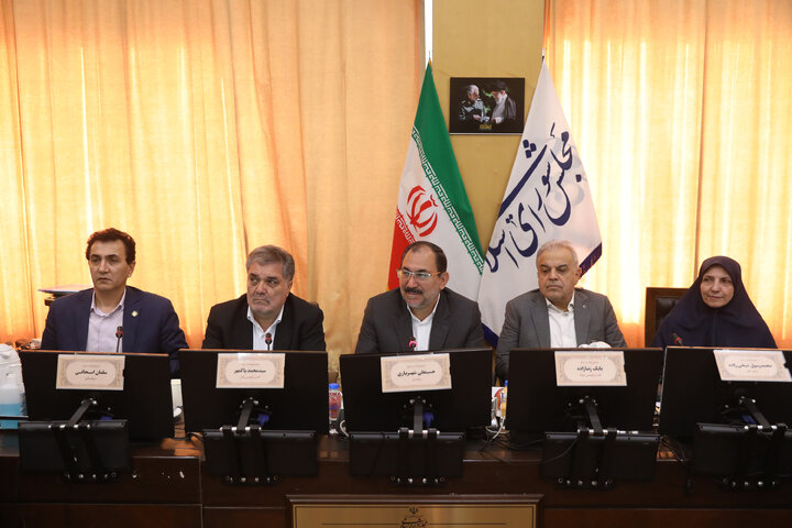 نشست کمیسیون بهداشت مجلس با حضور رئیس نظام پرستاری