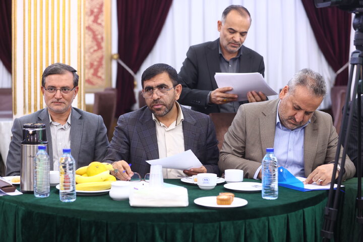 نشست اعضای فراکسیون فرهنگیان با مسئولین وزارت آموزش و پرورش