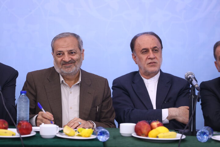 وزیر آموزش و پرورش