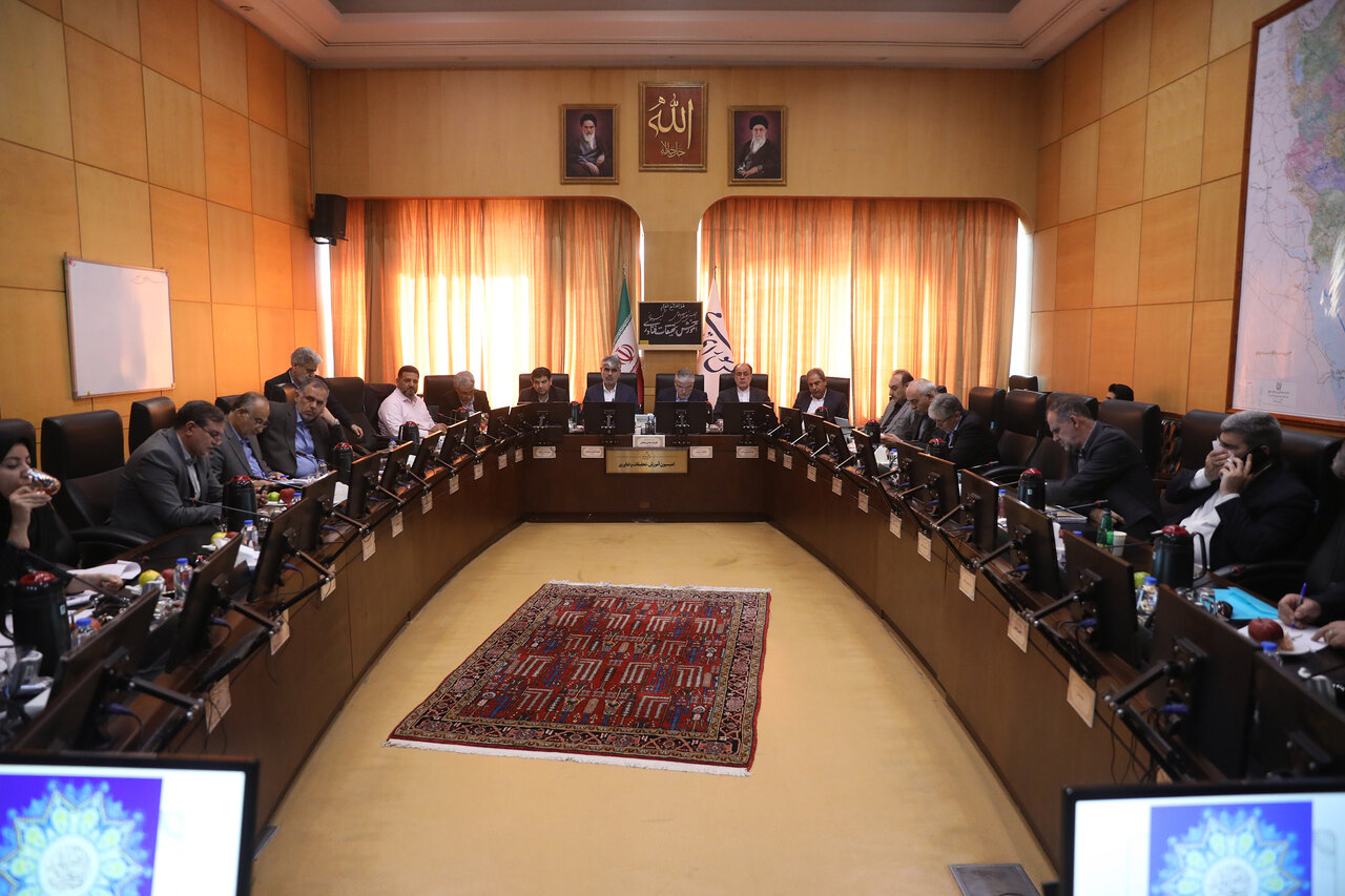 وضعیت معیشت اعضای هیأت علمی در کمیسیون آموزش مجلس بررسی شد وضعیت معیشت اعضای هیأت علمی در کمیسیون آموزش مجلس بررسی شد