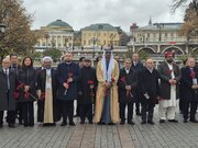 ادای احترام هیأت پارلمانی ایران به قربانیان جنگ در روسیه پیش از آغاز نشست APA