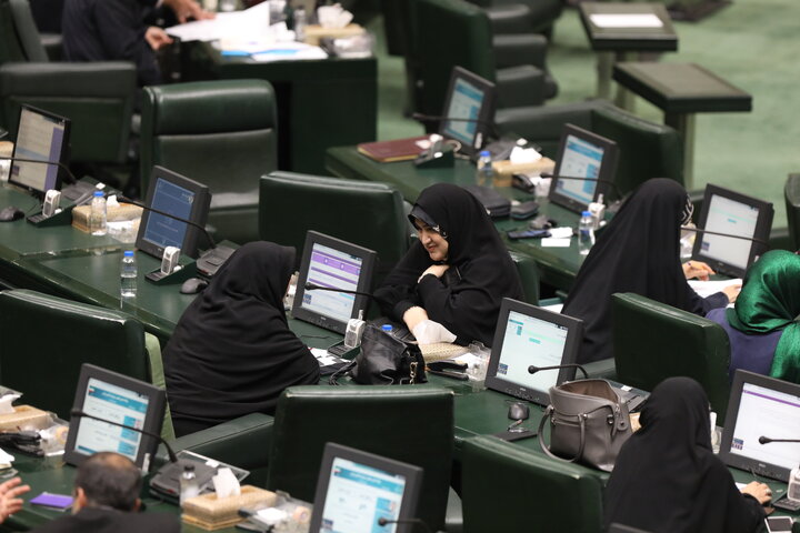 نشست علنی چهارشنبه 7 آبان ماه مجلس شورای اسلامی