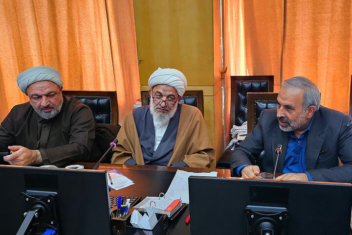 نشست مجمع نمایندگان استان تهران با مسئولین ستاد امر به معروف و نهی از منکر