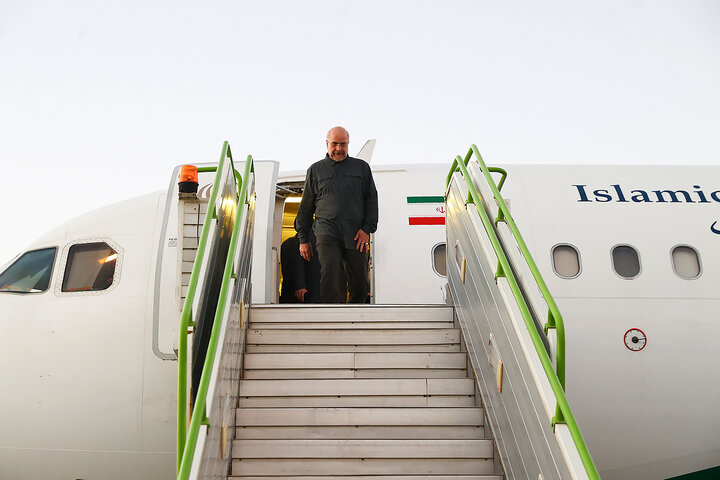 ورود دکتر محمدباقر قالیباف به فرودگاه بجنورد