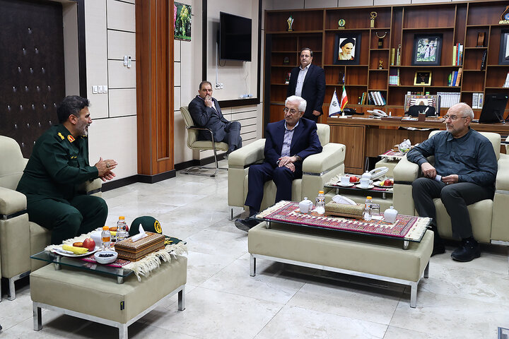 جلسه رییس مجلس با استاندار و نمایندگان خراسان شمالی