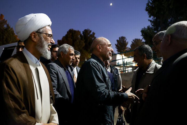 حضور در امامزاده سیدعباس و گلزار شهدا