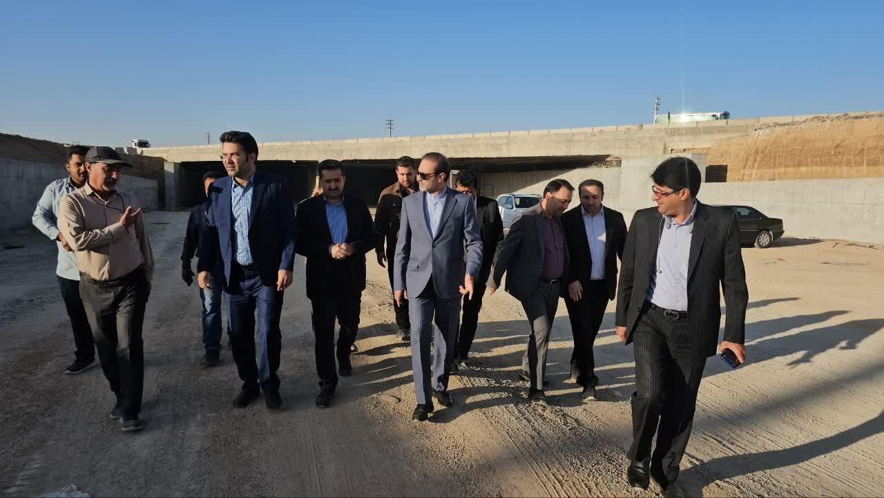 بازدید نماینده شهرضا و دهاقان از روند اجرای پروژه تقاطع غیرهمسطح میدان بسیج