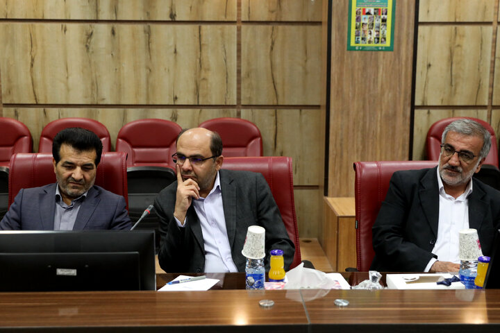 نشست اعضای کمیسیون امنیت ملی و شورای تامین استان ایلام