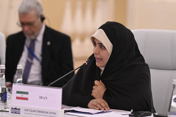  فرهنگ اسلامی و بومی عامل پایداری ملت‌ها در برابر جنگ است