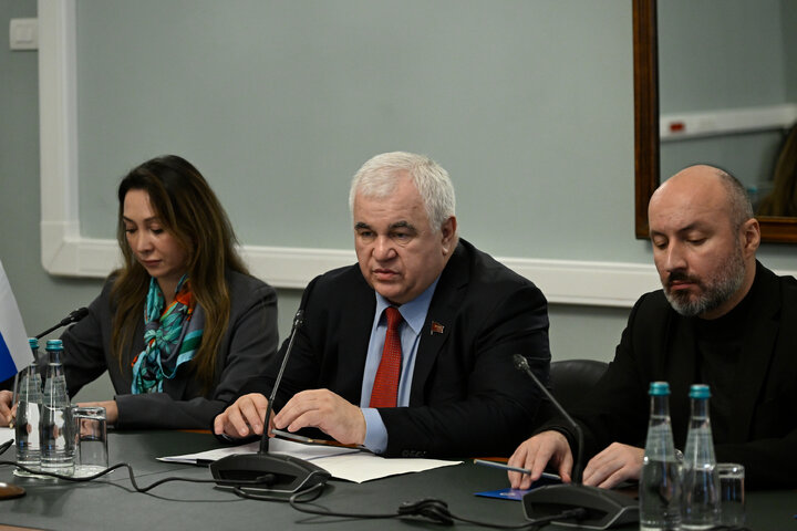 دیدار هیأت پارلمانی ایران با نایب‌رئیس دومای روسیه