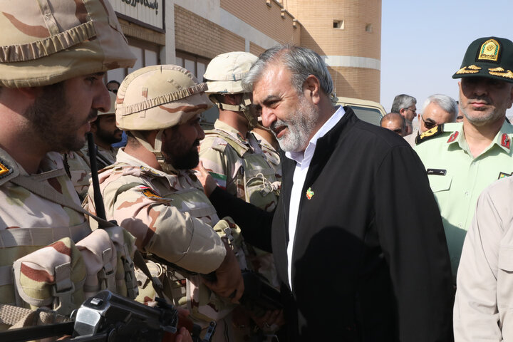 بازدید اعضای کمیسیون امنیت ملی از مرز مهران و پاسگاه مرزی زعفرانیه