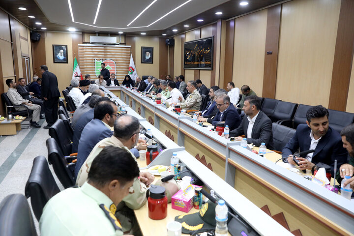 نشست کارگروه پیگیری مشکلات پایانه مرزی مهران و روابط اقتصادی با عراق