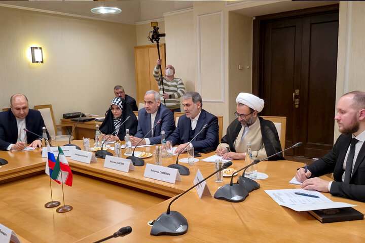 دیدار هیأت پارلمانی ایران با رئیس گروه دوستی دومای روسیه و ایران