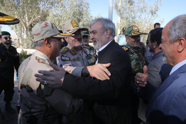 استقبال از اعضای کمیسیون امنیت ملی در بدو ورود به استان کرمانشاه