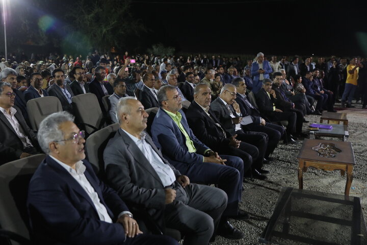 حضور رئیس و اعضای کمیسیون کشاورزی در اختتامیه جشنواره ملی مغ مهرگان