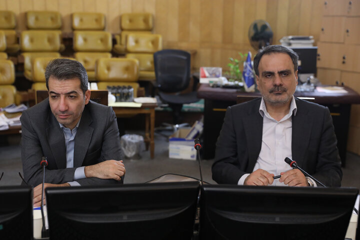 نشست کمیسیون برنامه و بودجه با حضور وزیر نفت