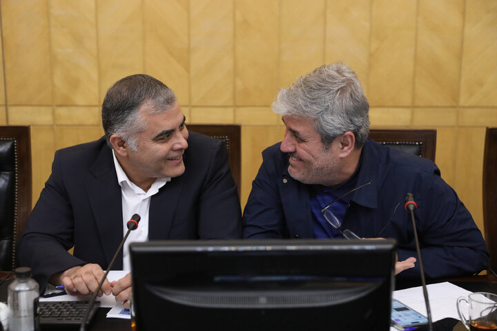 نشست کمیسیون برنامه و بودجه با حضور وزیر نفت