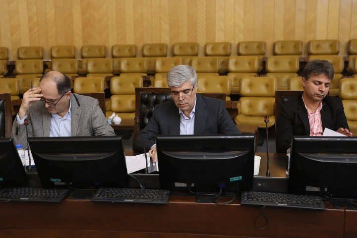 نشست کمیسیون برنامه و بودجه با وزیر جهاد کشاورزی