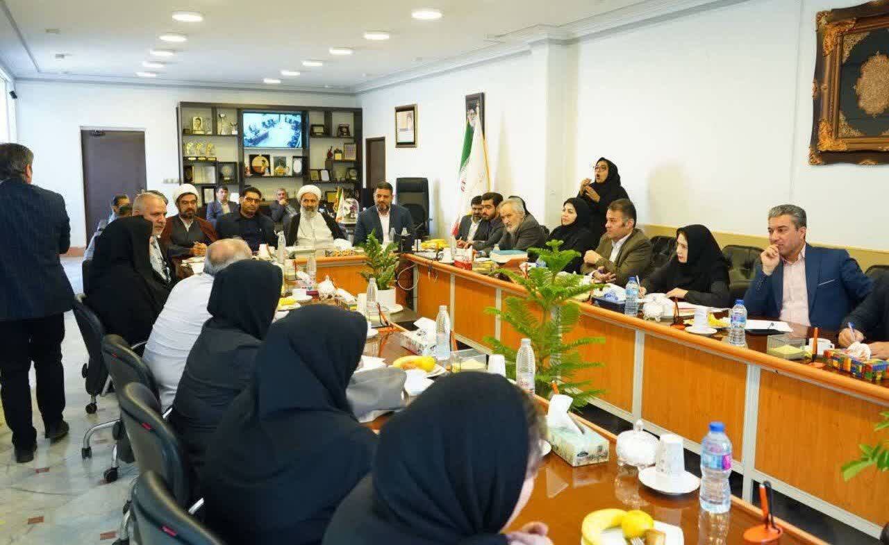 حمایت از دانش‌بنیان‌ها و ورزش بومی، دو محور تحول خراسان رضوی/ توزیع ۱۵۰۰ تن قیر سهمیه‌ای در روستاهای خراسان رضوی