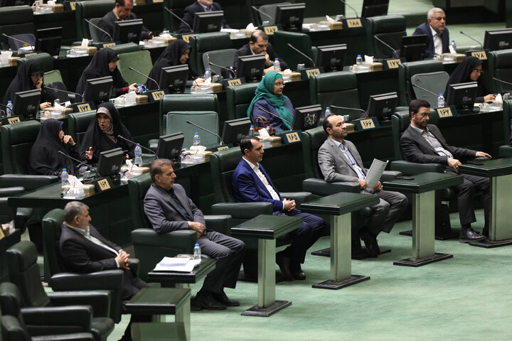 صحن علنی یکشنبه 11 آبان ماه مجلس شورای اسلامی