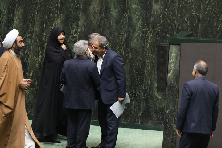 ناطقان میان دستور جلسه علنی یکشنبه 11 آبان ماه مجلس