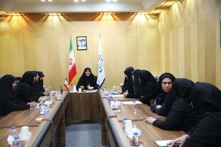 نشست فراکسیون زنان