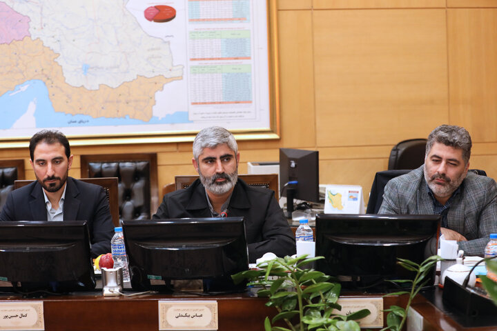 نشست کمیسیون کشاورزی با حضور عبدالکریم حسین‌زاده معاون رئیس جمهور در امور توسعه روستایی و مناطق محروم کشور