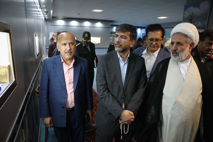 بازديد اعضای کميسيون قضایی از ستاد فرماندهی پليس مبارزه با مواد مخدر