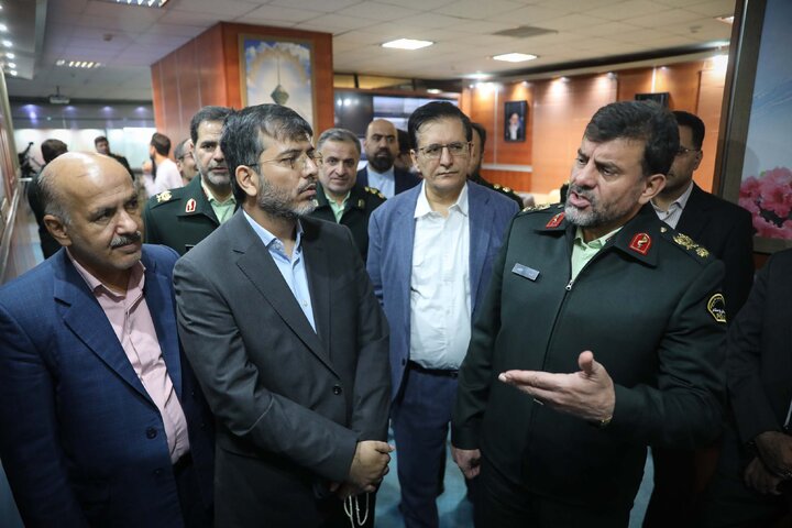 بازديد اعضای کميسيون قضایی از ستاد فرماندهی پليس مبارزه با مواد مخدر