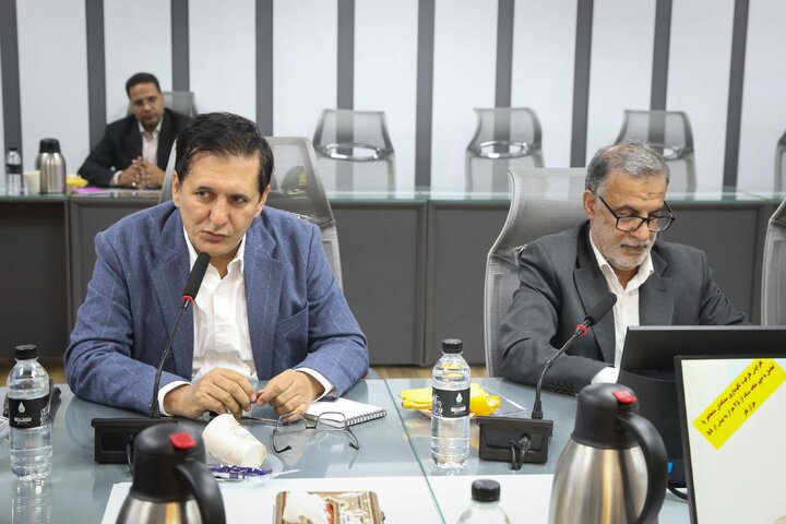 بازديد اعضای کميسيون قضایی از ستاد فرماندهی پليس مبارزه با مواد مخدر